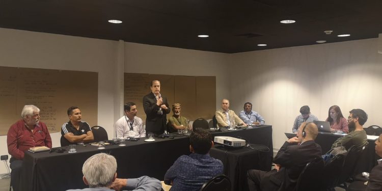 CALAMASUR expresa preocupación por incremento de flota china extrayendo calamar gigante en aguas territoriales del Pacífico Sur