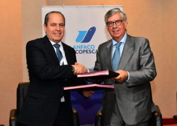 Cámara Peruana del Atún suscribe convenio de cooperación con ANFACO de España