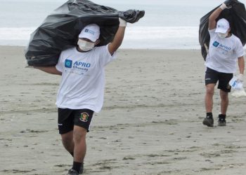 Responsabilidad: APRO Chancay realizó con éxito limpieza de playas