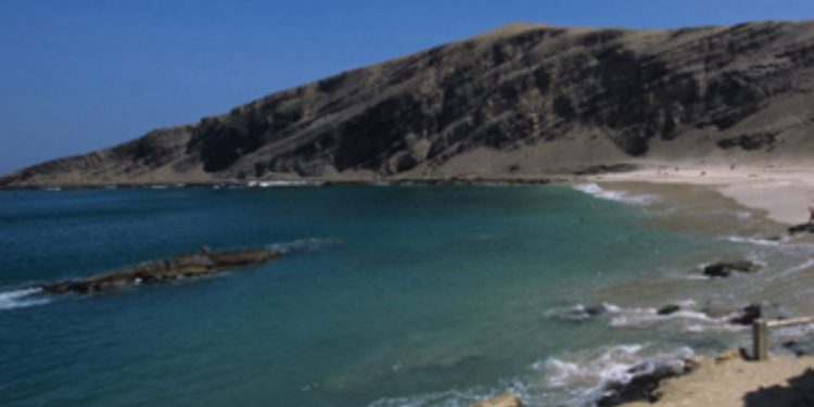 Plantean que la bahía de Sechura solo se utilice para pesca artesanal y maricultura