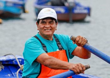 Conoce la historia de los pescadores artesanales que conservan los recursos marinos en Ancón