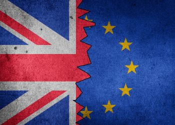 Tensión en Europa: Francia amenaza a Reino Unido si no aplica acuerdo de pesca posbrexit