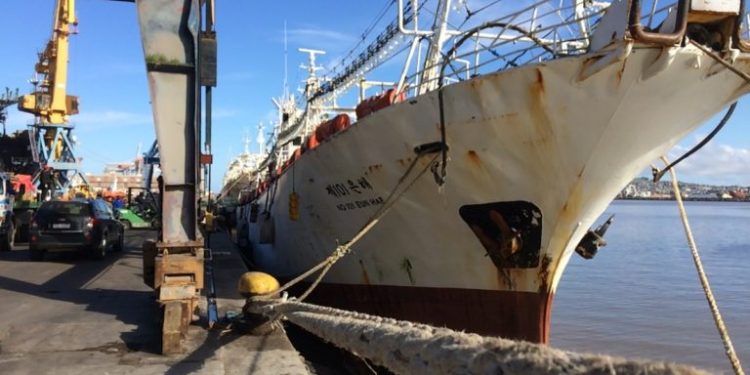 Argentina: barcos ‘fantasmas’ extranjeros navegaron 600 mil horas con sus sistemas satelitales apagados