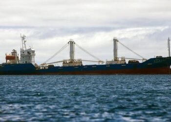 Ecuador prevé crear nueva reserva marina en Islas Galápagos para conservar especies migratorias