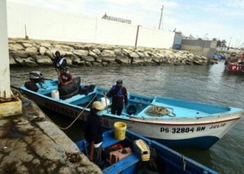 Ancón: Pescadores artesanales aseguran que pierden S/ 100,000 diarios por derrame de petróleo