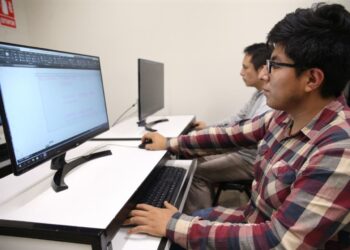 Austral Group hará entrega de 80 becas de capacitación a jóvenes de zonas pesqueras