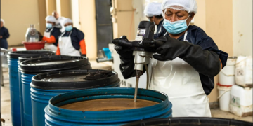 Pescadores artesanales en Piura y Huacho implementan iniciativas sostenibles ante el cambio climático