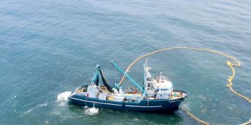 MEF transfiere S/ 9.1 millones para fortalecer defensa de mar peruano y protección ambiental