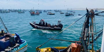 Presentan demanda de amparo contra ley  que formaliza más de 2 mil embarcaciones ilegales