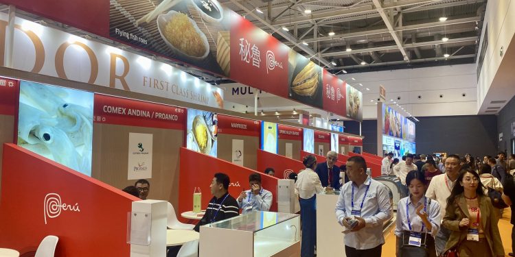 China: Pesqueras peruanas cierran acuerdos por US$ 93 millones en el país asiático