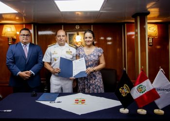 Fondepes suscribió un convenio de cooperación interinstitucional con la Marina de Guerra del Perú