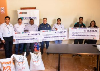 Puno: PRODUCE realiza por primera vez curso de formalización para pescadores artesanales del Titicaca