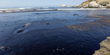 Petróleo y mar: ¿Qué hacer para que el océano sea una despensa inacabable?