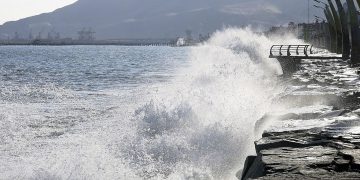 ¡Cuidado! Oleaje ligero a fuerte se extendería hasta el próximo 4 de enero