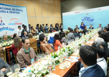 Ministra Desilú León destaca potencial de las conservas de pescado como producto de exportación