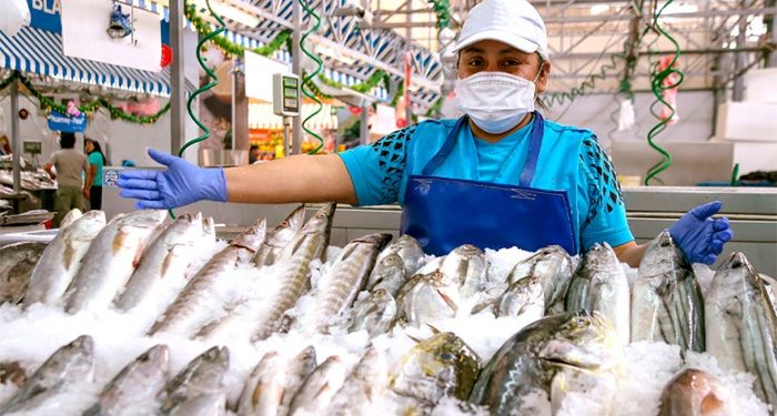 Sanipes refuerza recomendaciones para la compra segura de pescado ante el incremento de su consumo en verano
