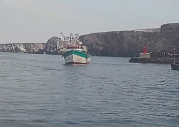 Pescadores artesanales del sur advierten con paro indefinido contra PRODUCE